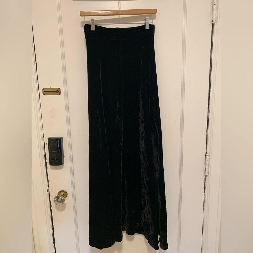 Vintage 70s long velvet black skirt - Picture 10 of 11